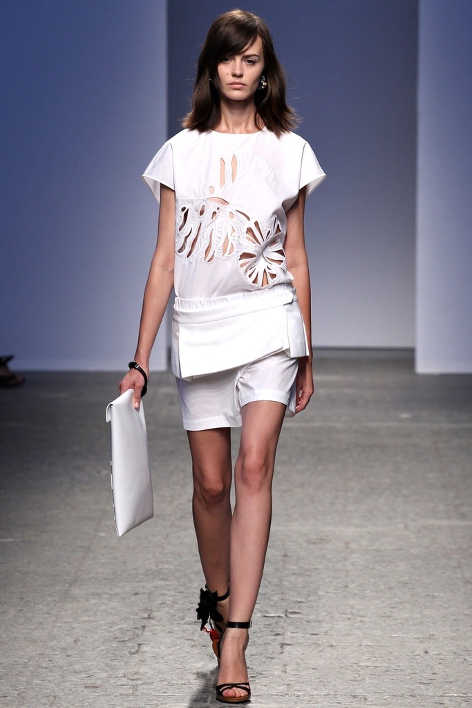 20130919-075238 AM.jpg