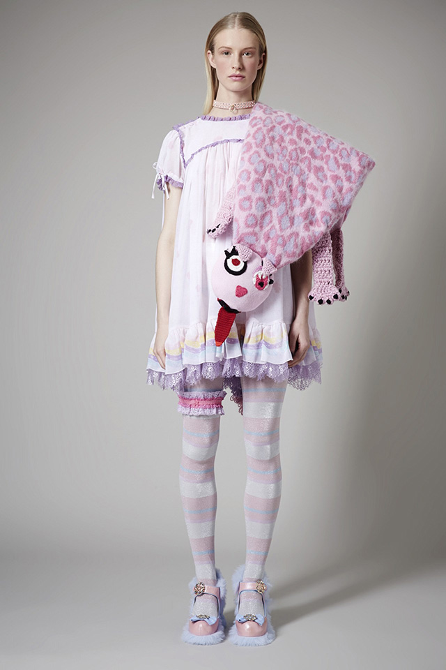 BLOSSOM-vogue-19nov13_b