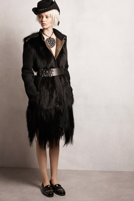 Lanvin_013_1366.450x675