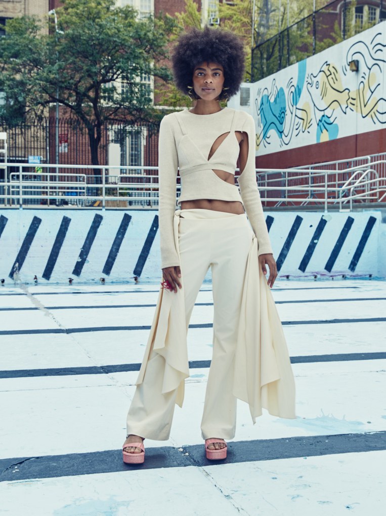 rosie-assoulin-rtw-spring-2016-004