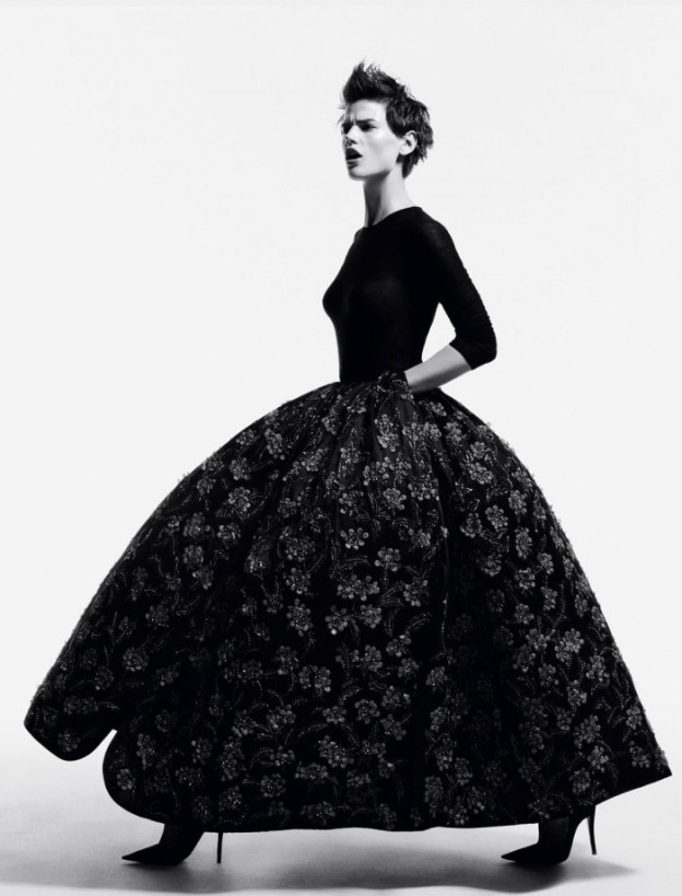 Saskia-de-Brauw-by-Daniel-Jackson-for-Vogue-Germany