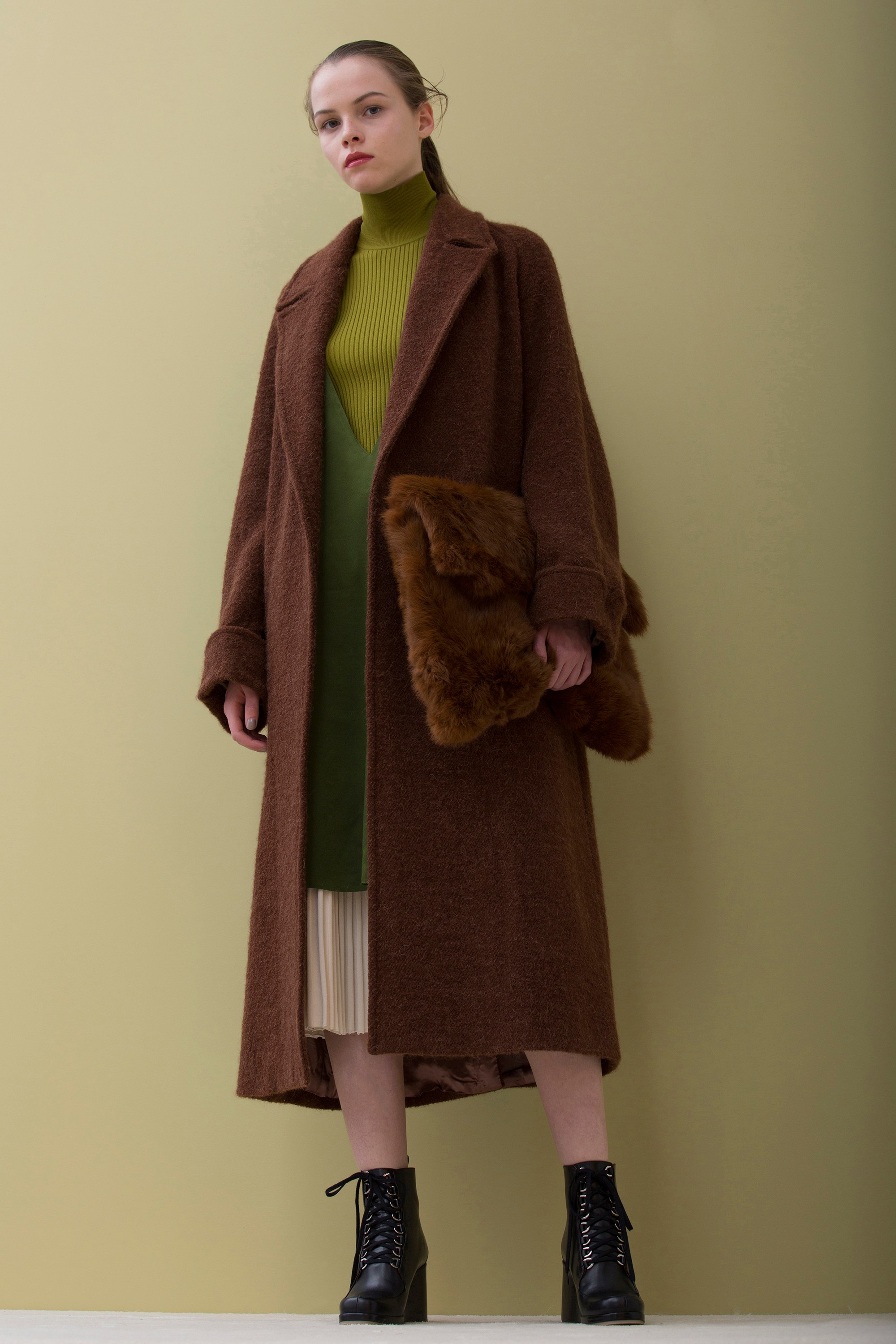 22-christian-wijnants-fall-2016-ready-to-wear