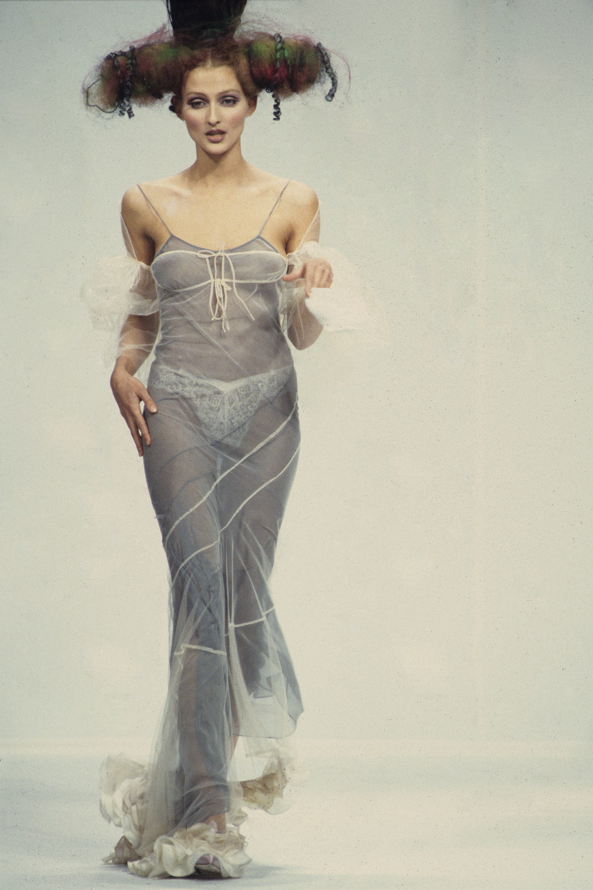 JOHN-GALLIANO-SPRING-1993-RTW-020