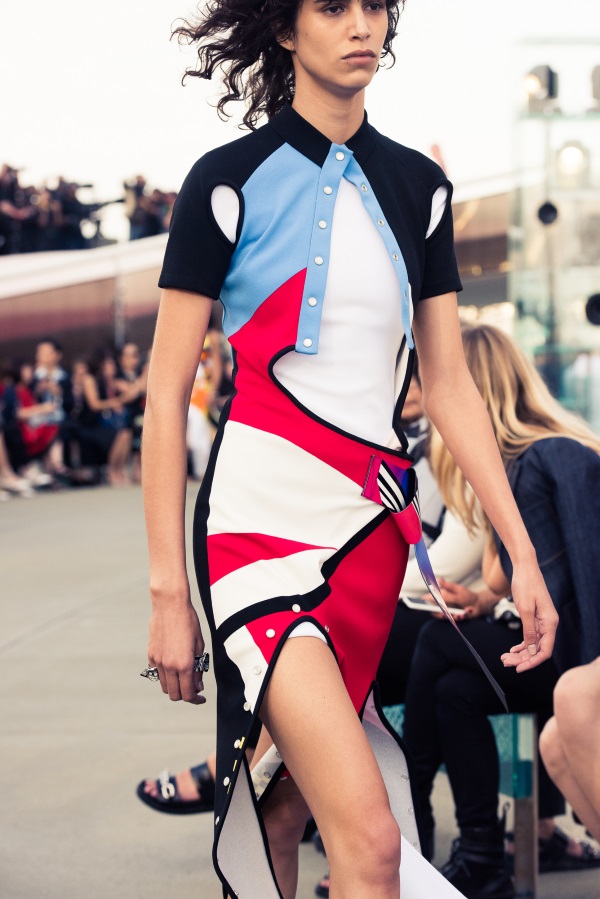 Louis_Vuitton_Cruise_2017-18