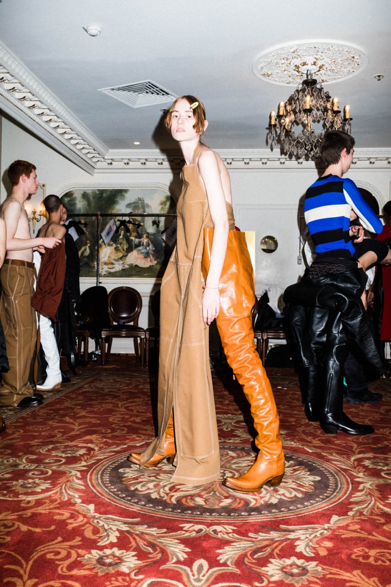 vetements_ss17_mlc-40