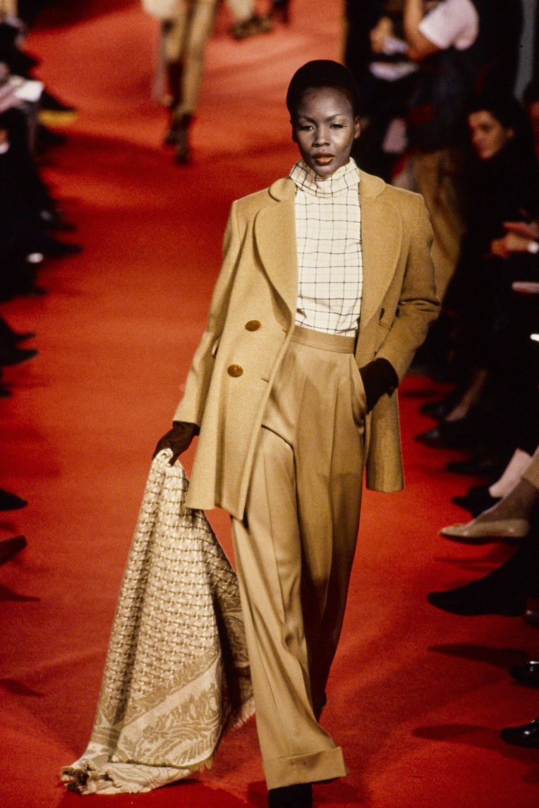 vivienne-westwood-fall-1993-rtw-11