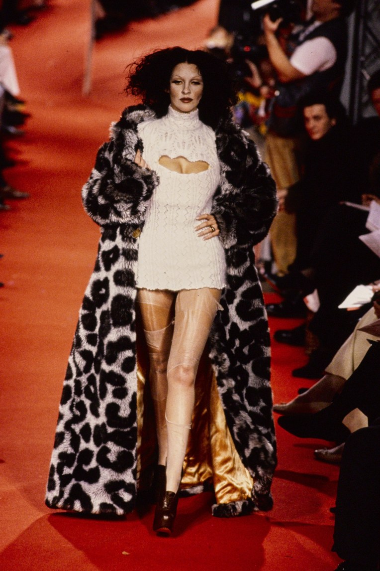 vivienne-westwood-fall-1993-rtw-34