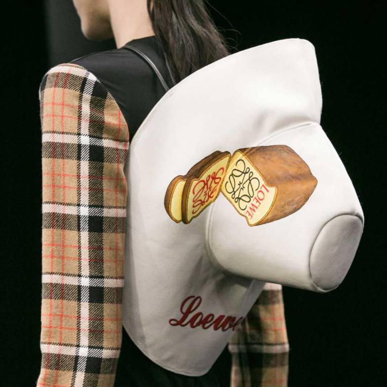 detail_runwayfw17_02